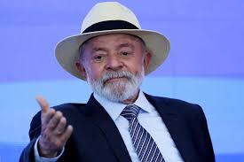 Lula volta ao Rio, foca em entregas na saúde